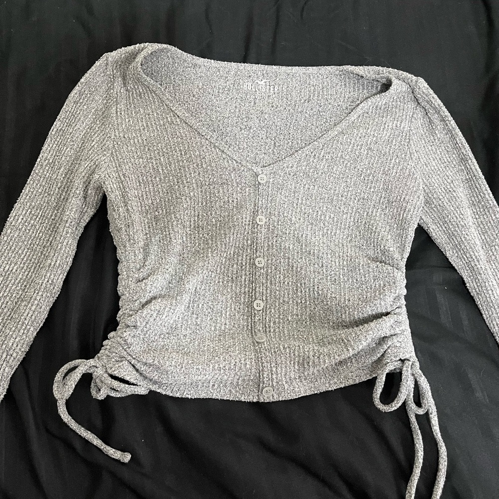 Ribbed Button-Front Long Sleeve Top - Gray